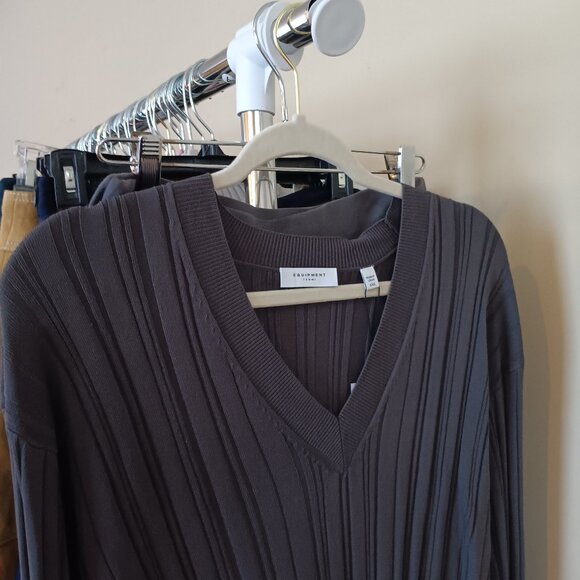 Women's Fall 2025 Steel Grey Knit Sweater Top - Picture 1 of 7